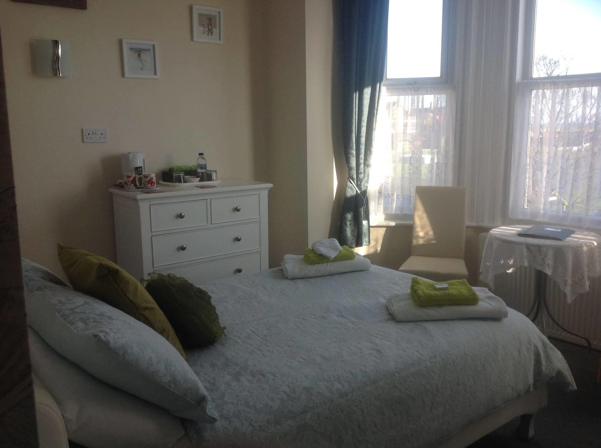 Cleasewood Guest House Γκρέιτ Γιάρμουθ Εξωτερικό φωτογραφία